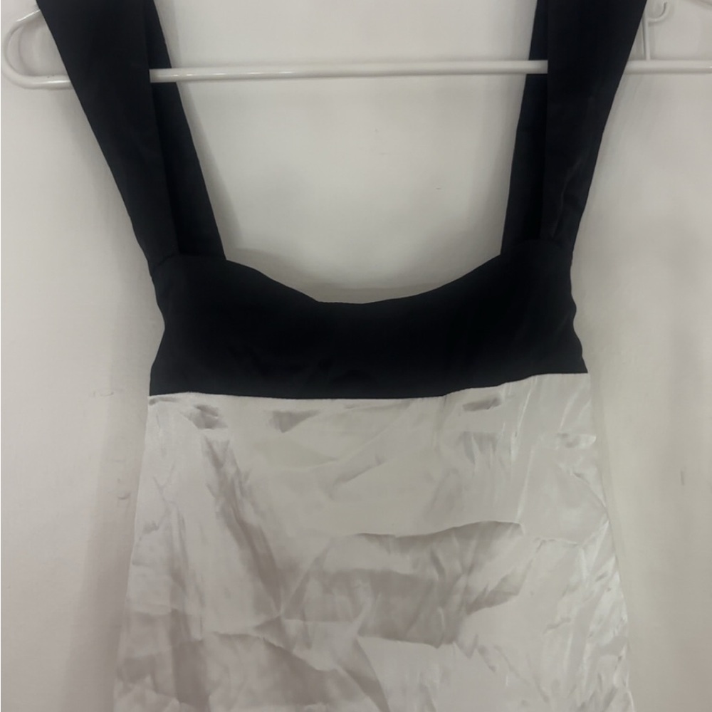 Black and White Sleeveless Top